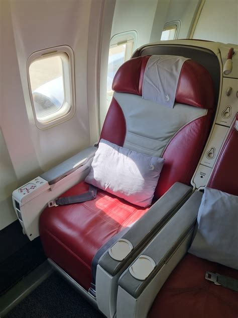 Air Niugini Reviews and Flights .